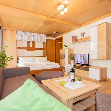 Rainberghof***, *